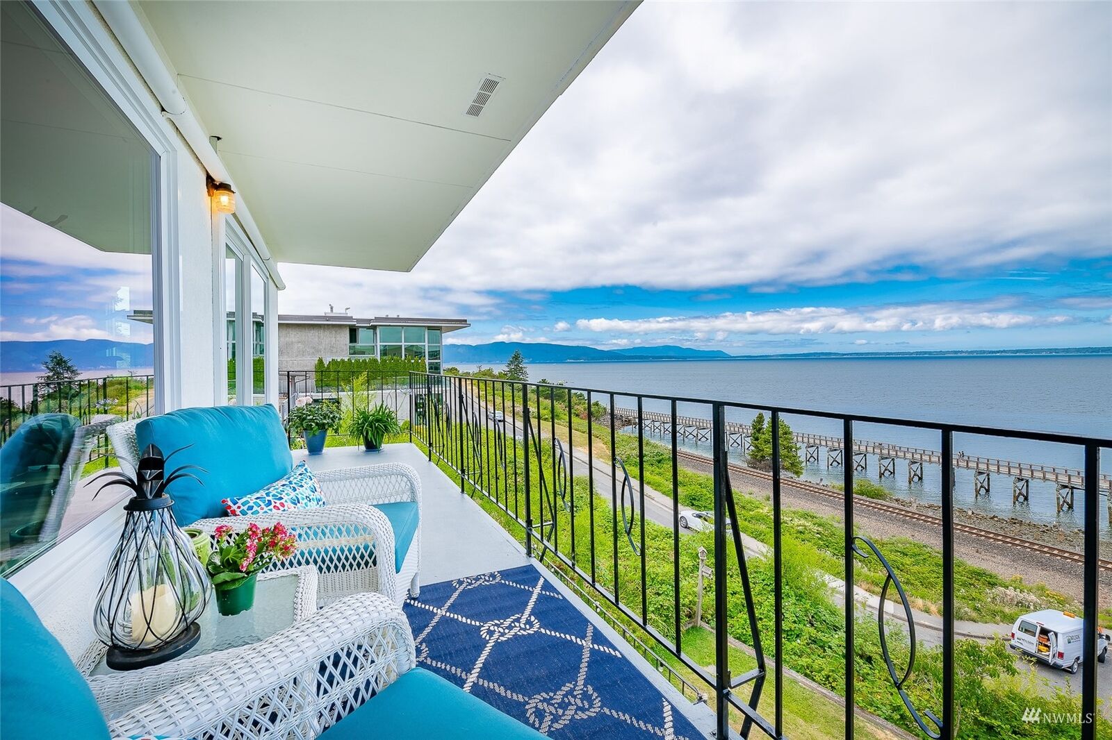 Property Photo:  500 S State Street D  WA 98225