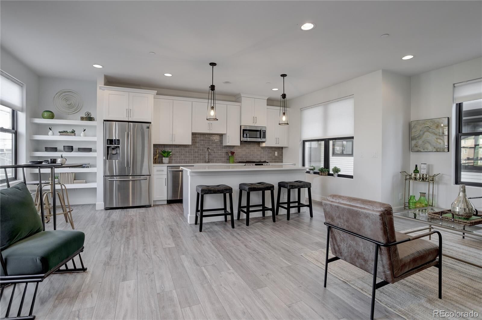 Property Photo:  5630 S Curtice Street  CO 80120 