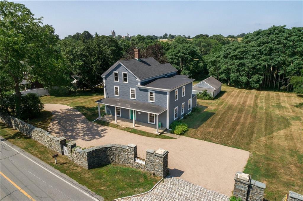 Property Photo:  453 Paradise Av  RI 02842 