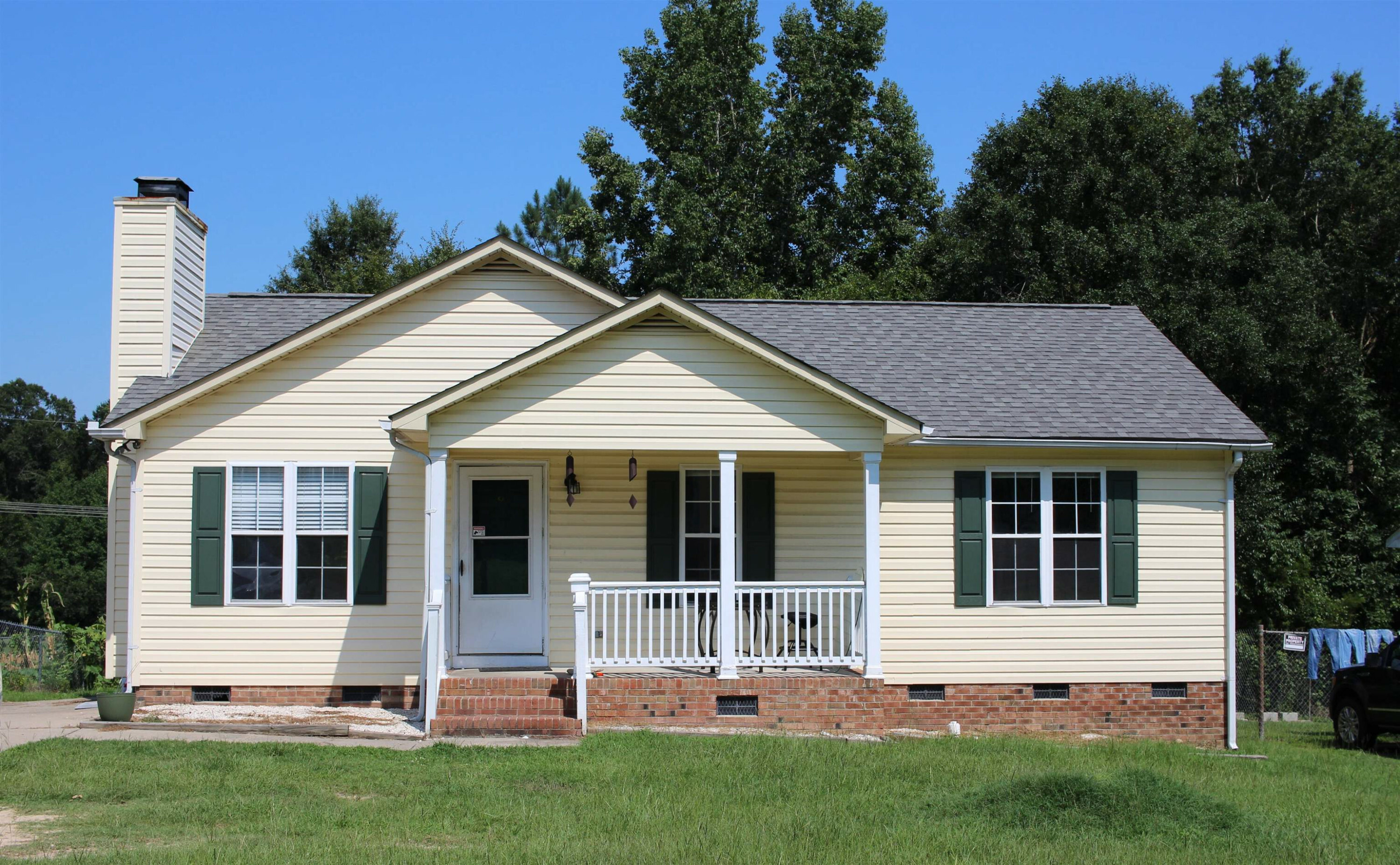 Property Photo: 1205 Amberstone Drive NC 27545
