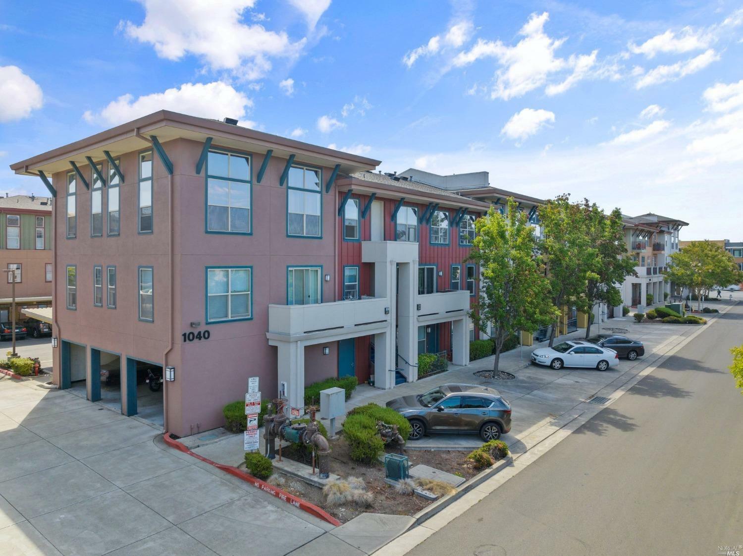 Property Photo: 1040 Campoy Street 204 CA 95407