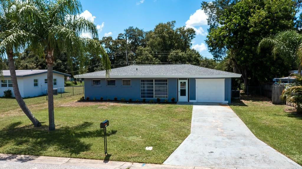 Property Photo:  2761 Jay Place  FL 34235 