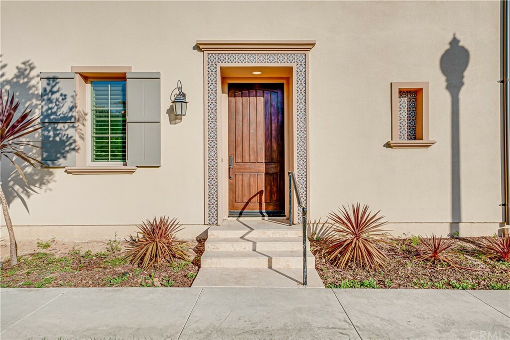 Property Photo: 66 Furlong CA 92602
