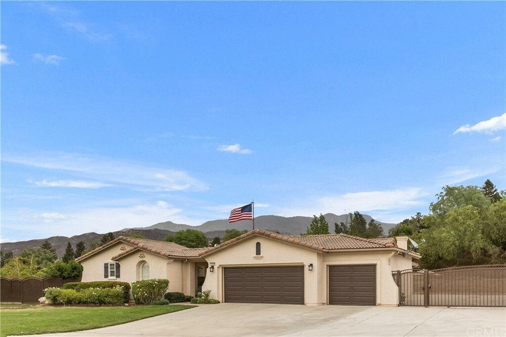 Property Photo:  13730 Marble Drive  CA 92399 