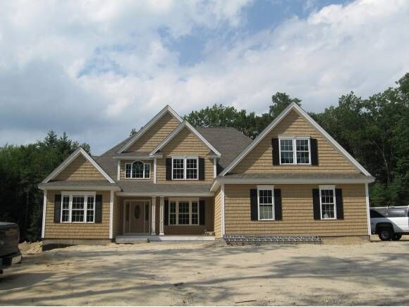 Property Photo: 4 Portside Drive NH 03054