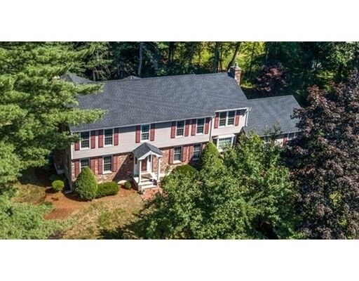 Property Photo:  2 Alonesos Way  MA 01810 