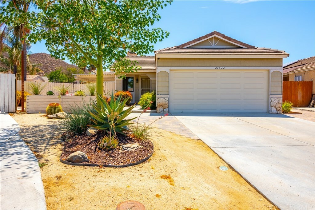 Property Photo:  27822 Spring Meadow Court  CA 92585 