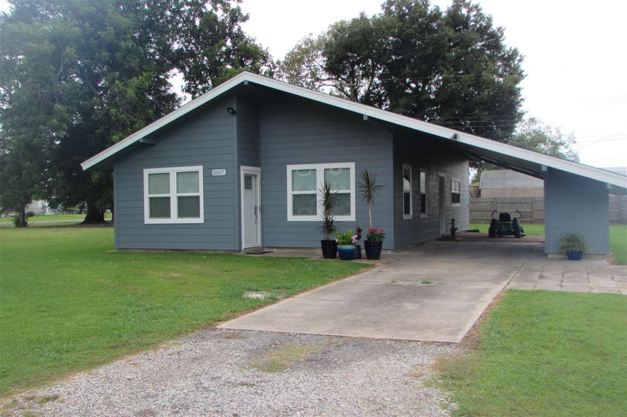 Property Photo:  3007 Monroe  TX 77627 