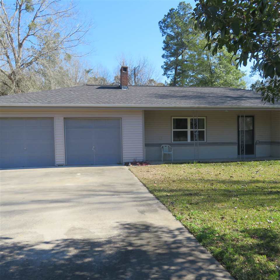 Property Photo:  218 Wildwood  TX 77663 