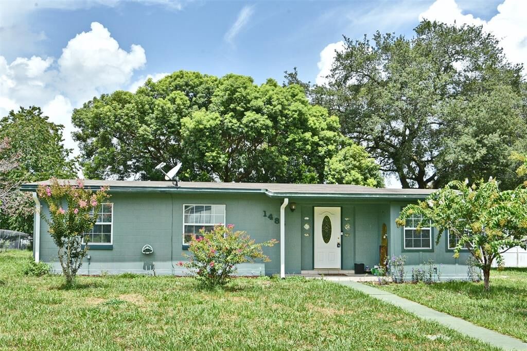 Property Photo:  1486 Daroca Drive  FL 32725 