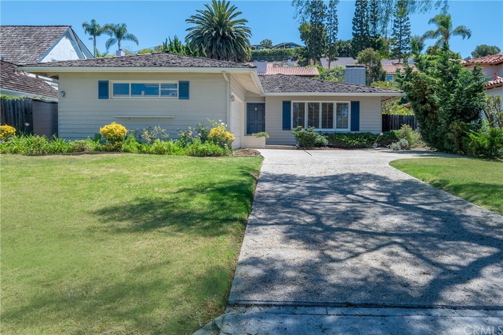 Property Photo:  1724 Palos Verdes Drive W  CA 90274 