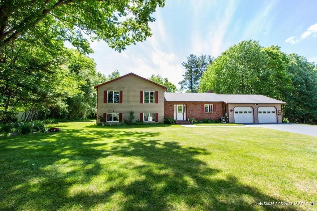 Property Photo: 56 Garden Circle ME 04210