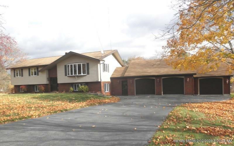 Property Photo: 685 College St ME 04240
