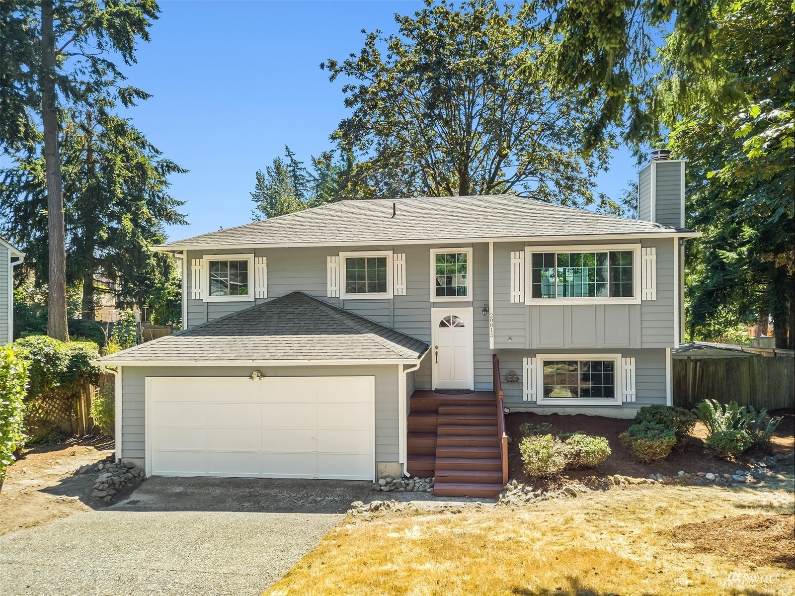 Property Photo:  20815 NE 19th Place  WA 98074 