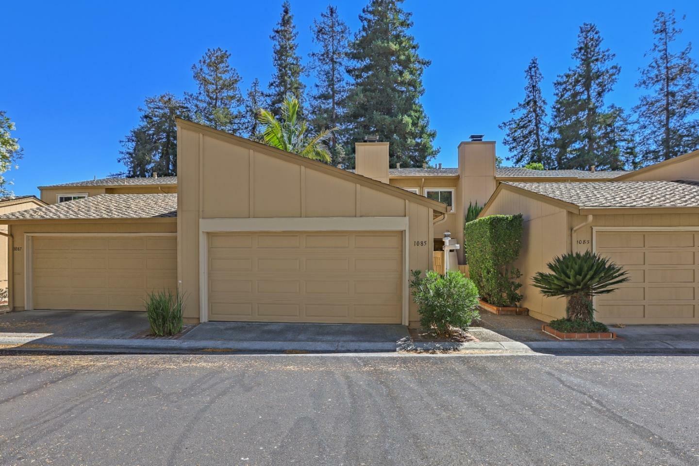 Property Photo:  1085 Regency Knoll Drive  CA 95129 