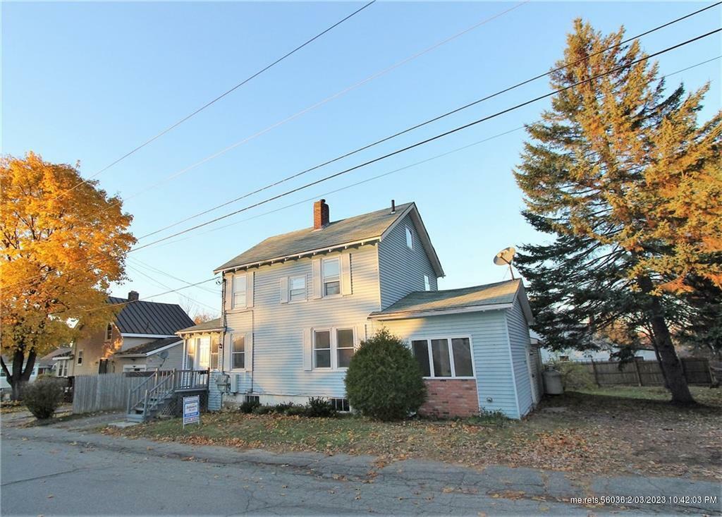 Property Photo:  24 Fowler Street  ME 04330 