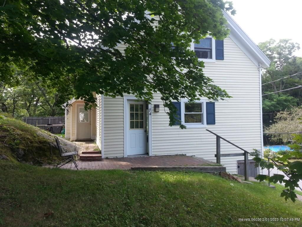 Property Photo:  74 Western Avenue  ME 04530 