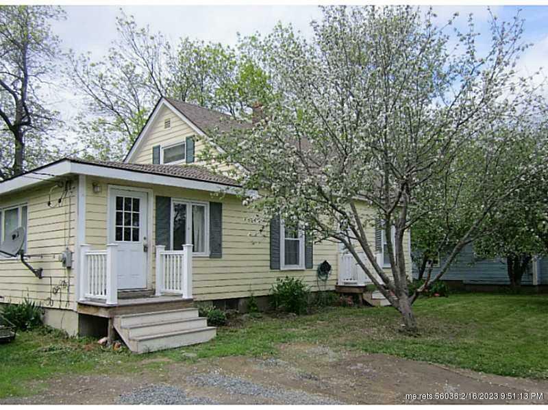 Property Photo:  25 Elm Street  ME 04411 