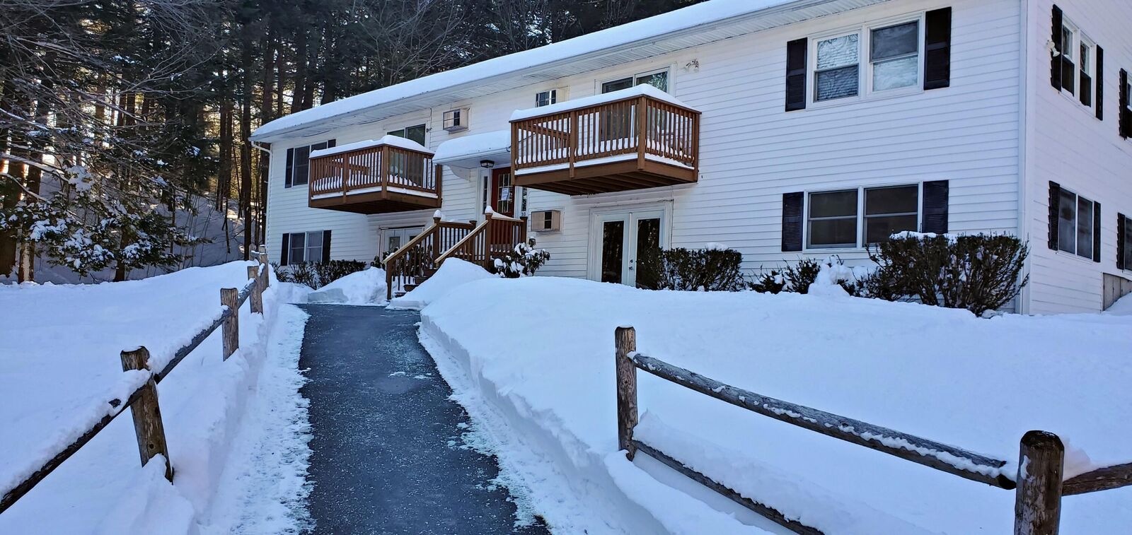 Property Photo:  20 Fairbanks Street 1  ME 04330 