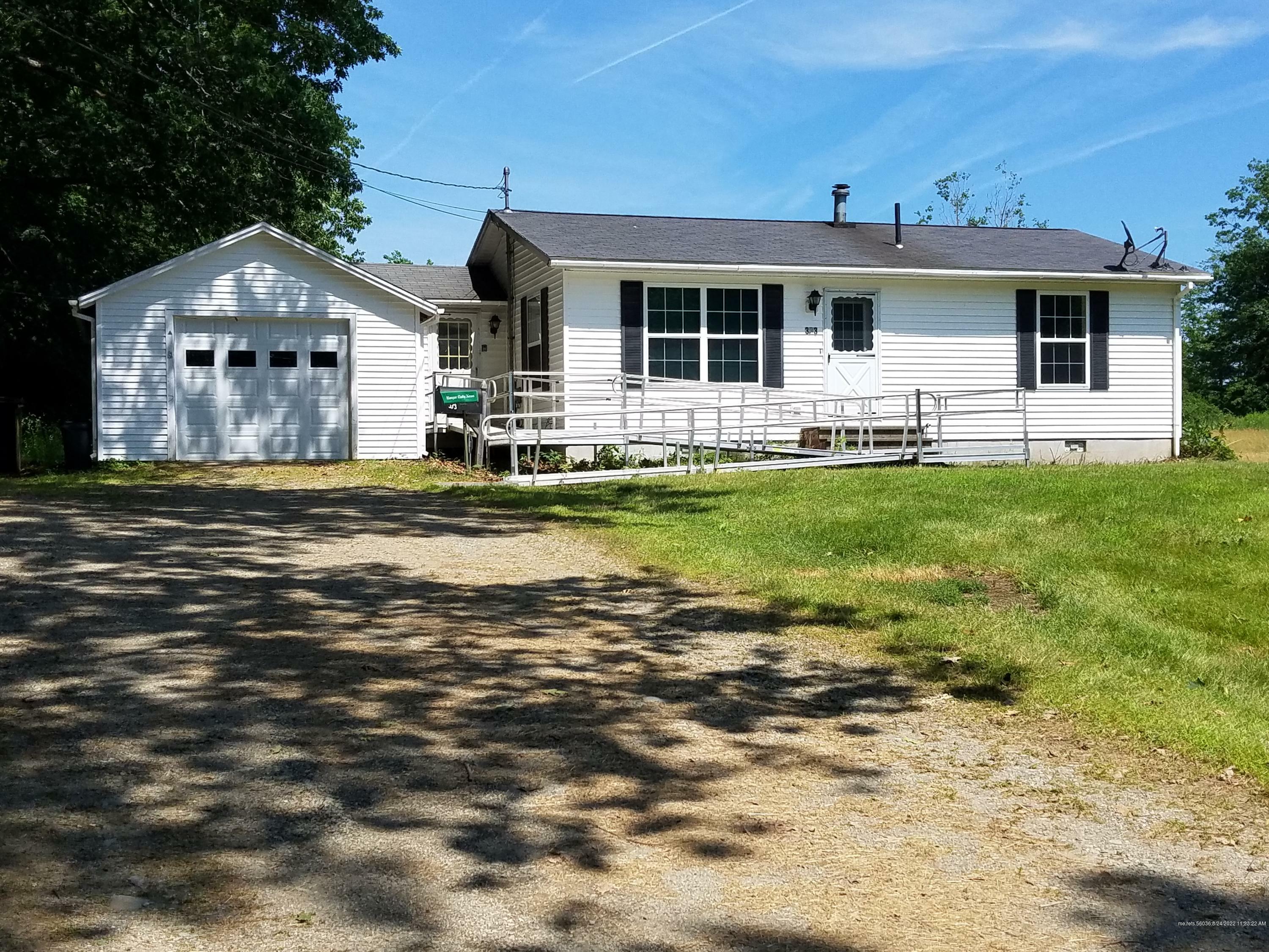 Property Photo:  333 Swan Lake Avenue  ME 04915 