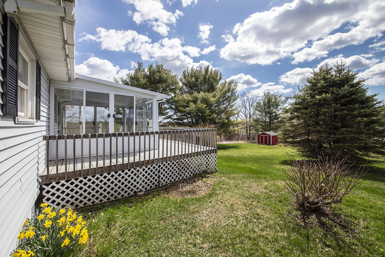 Property Photo: 155 W Meadow Road ME 04861