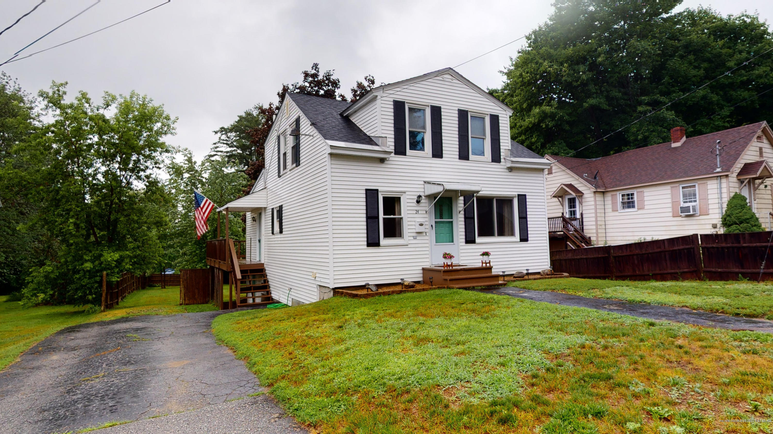 Property Photo: 24 Richardson Street ME 04210