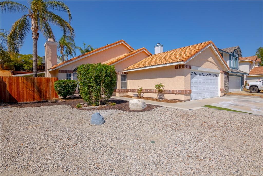 Property Photo:  22400 Spur Brook Drive  CA 92595 