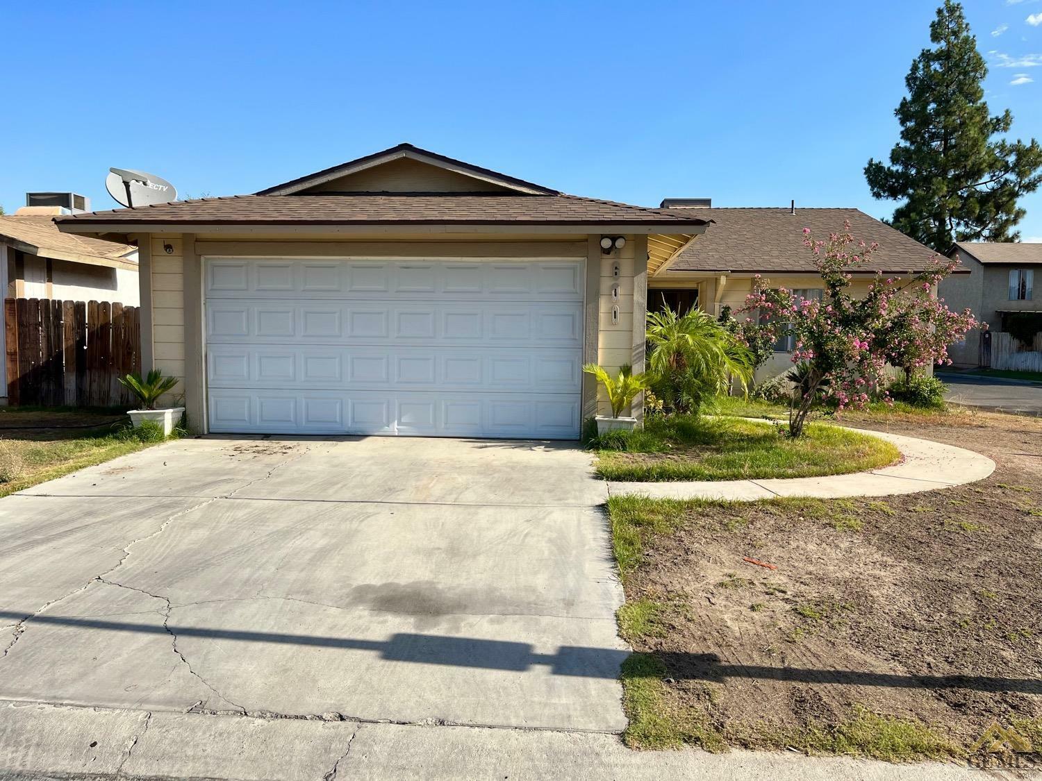 Property Photo:  4600 Arbor Glen Way  CA 93313 