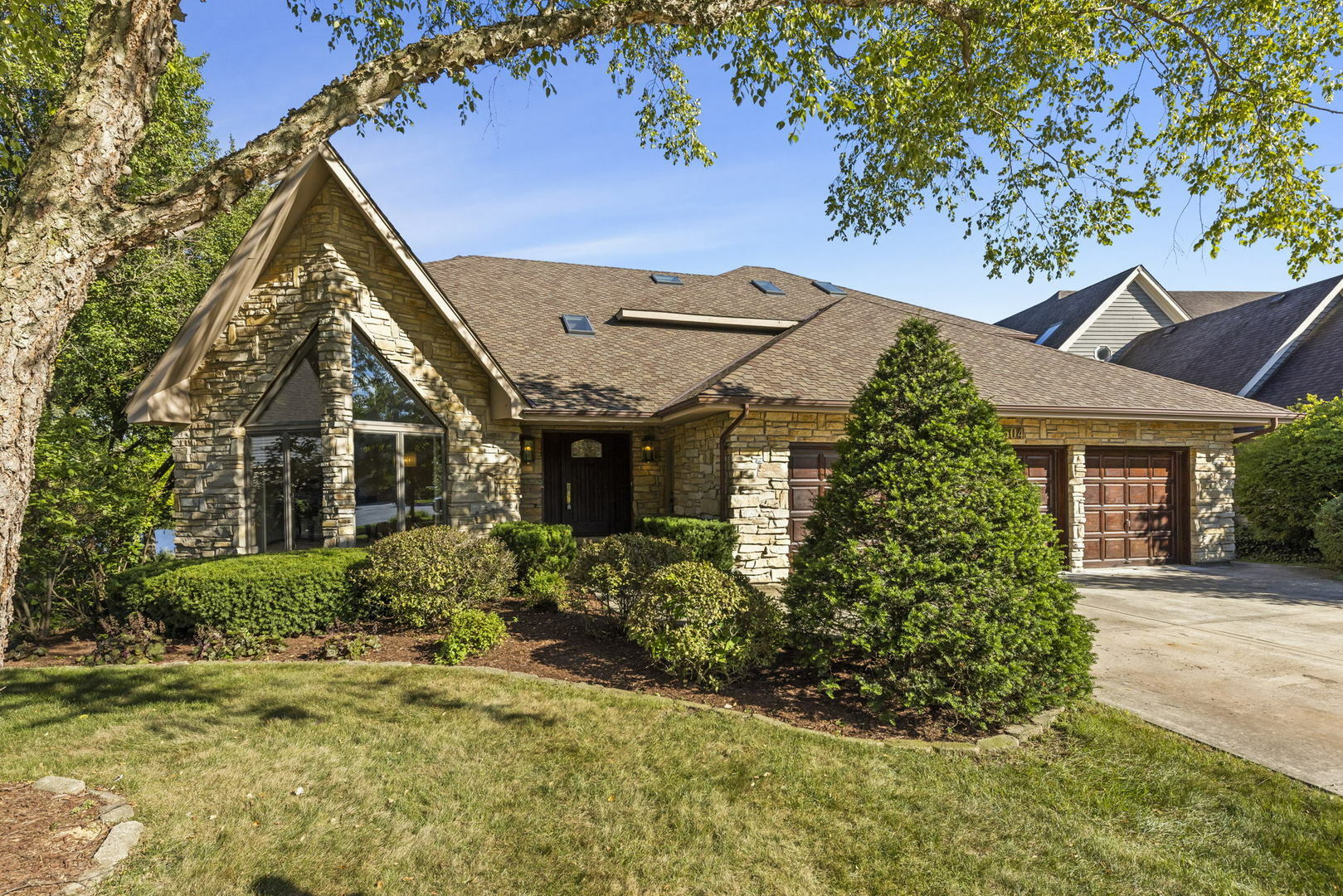 Property Photo:  604 Lynchburg Court  IL 60540 