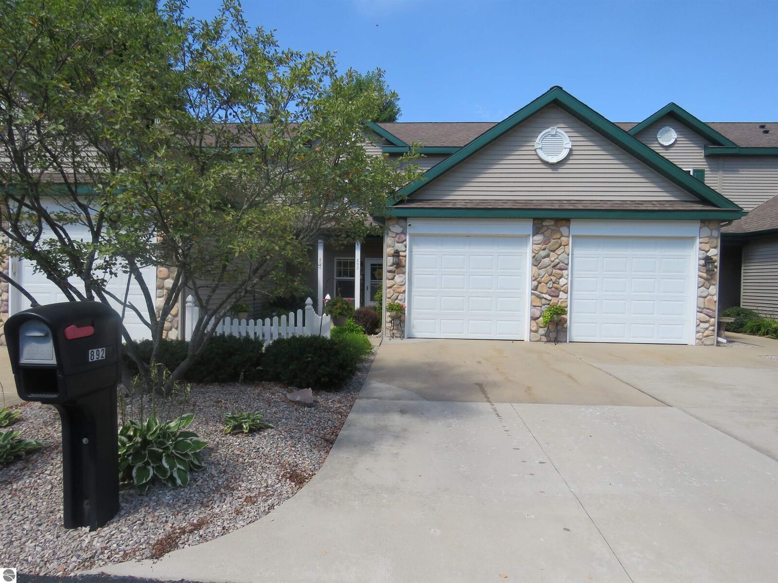Property Photo: 892 Meadow View MI 49601