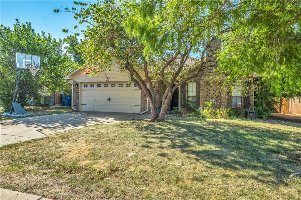 Property Photo:  1724 Rocky Mountain Way  OK 73003 