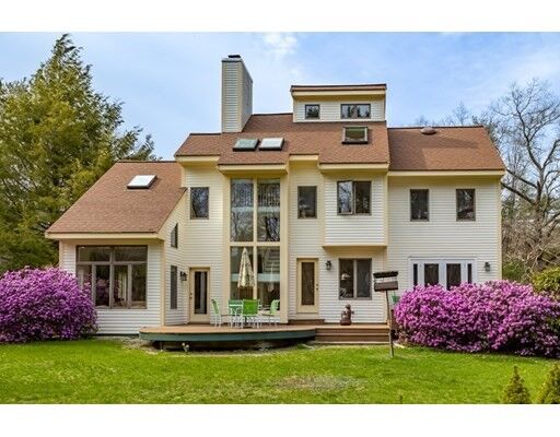 Property Photo: 38 Litchfield Dr MA 01741