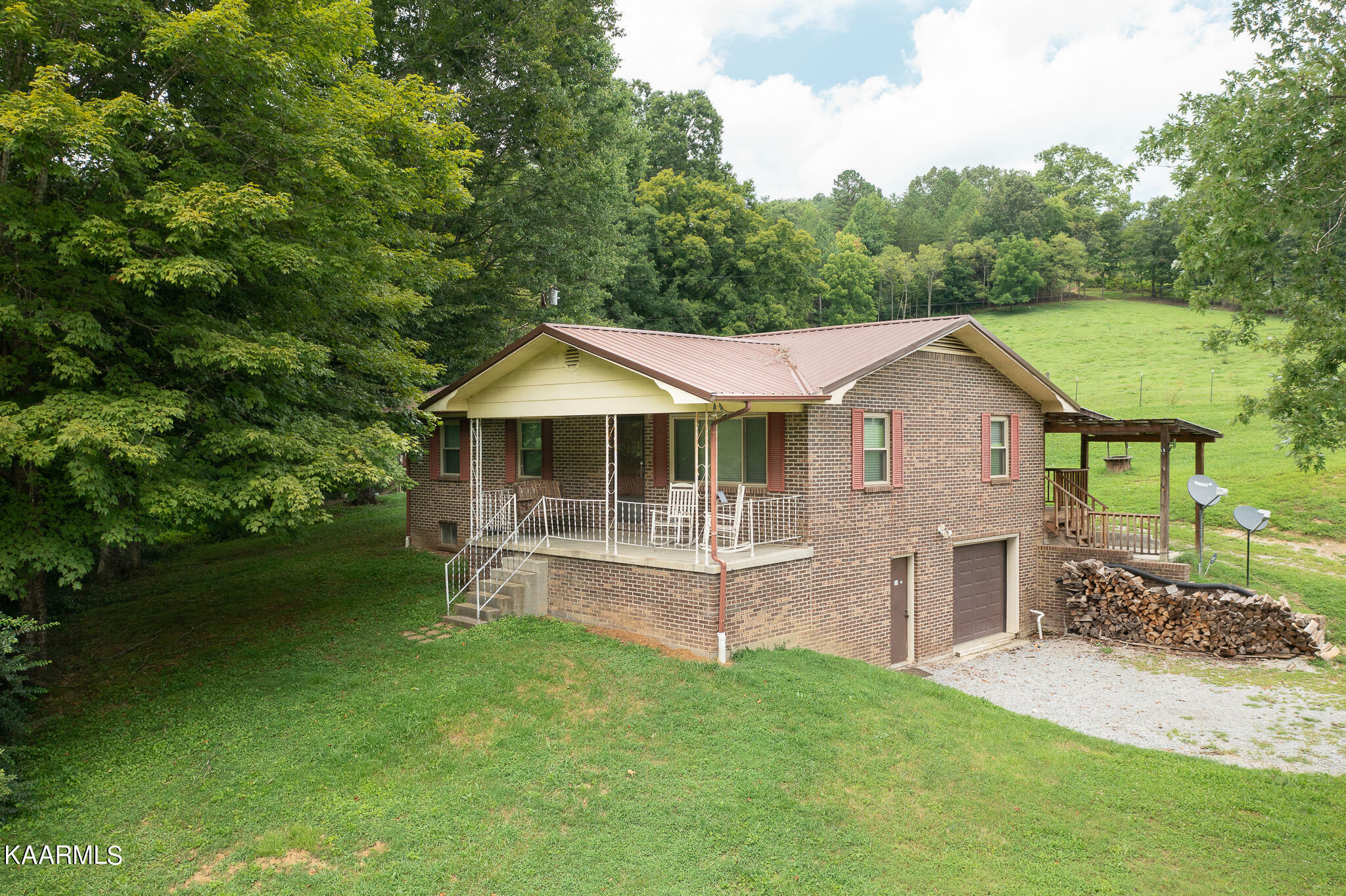 Property Photo:  3381 Upper Caney Valley Rd  TN 37879 