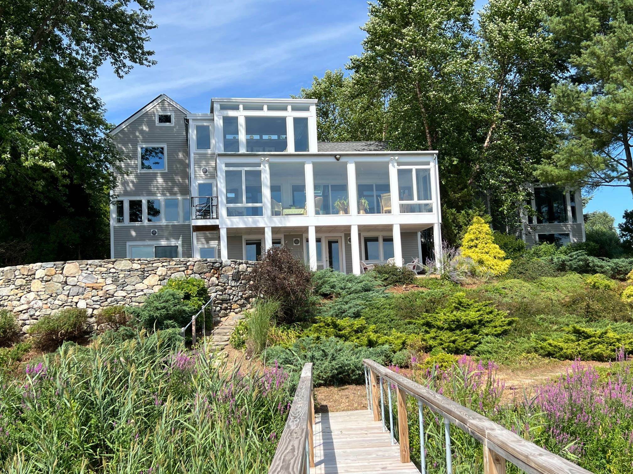 Property Photo: 306C Dover Point Road NH 03820