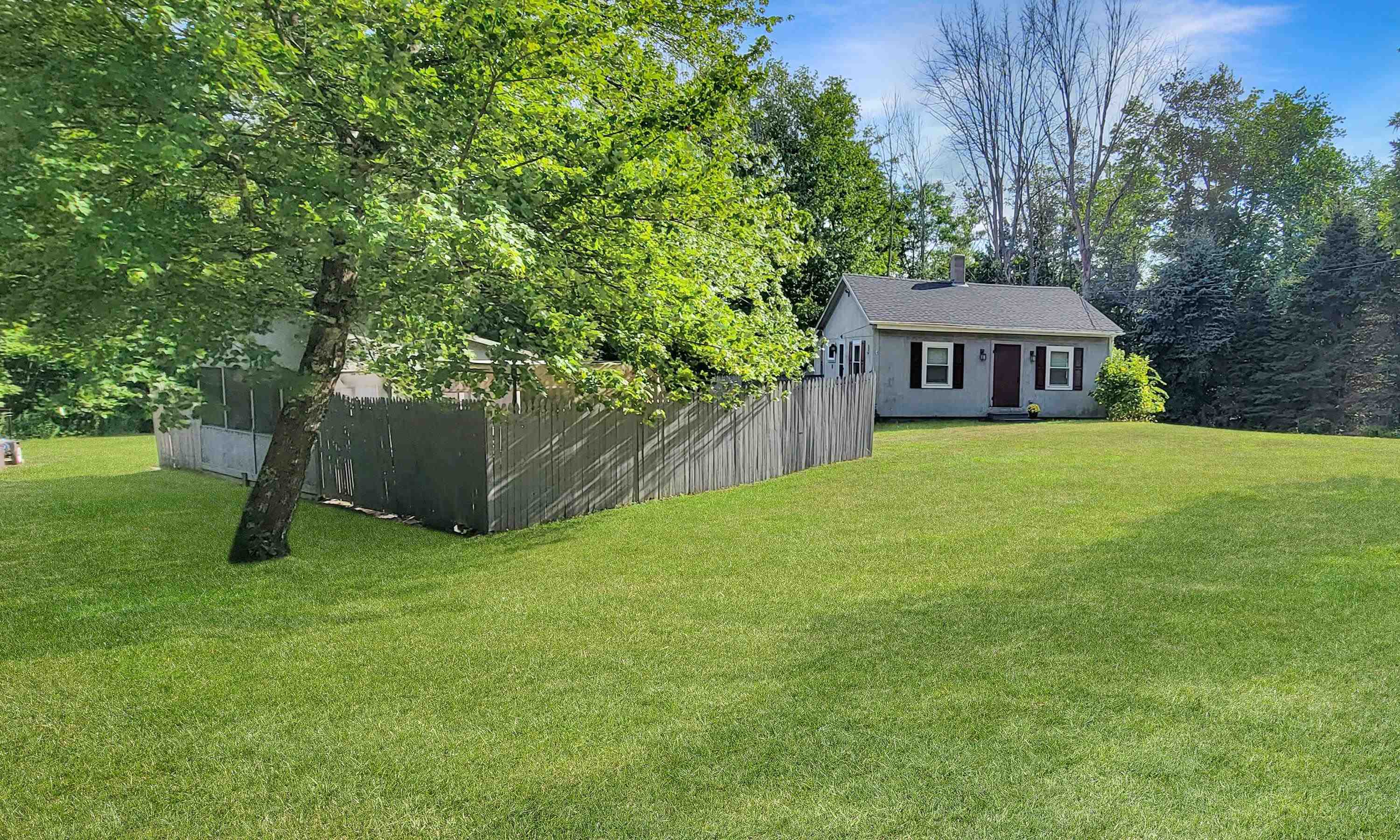 Property Photo: 304 Loudon Road NH 03263