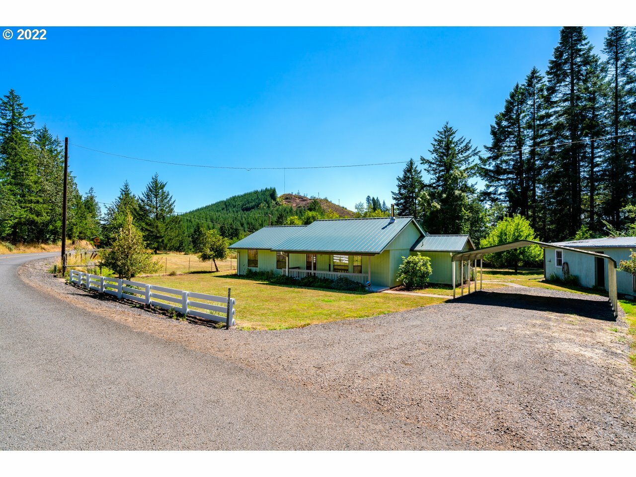 Property Photo:  28360 Sodaville Mtn Home Rd  OR 97355 