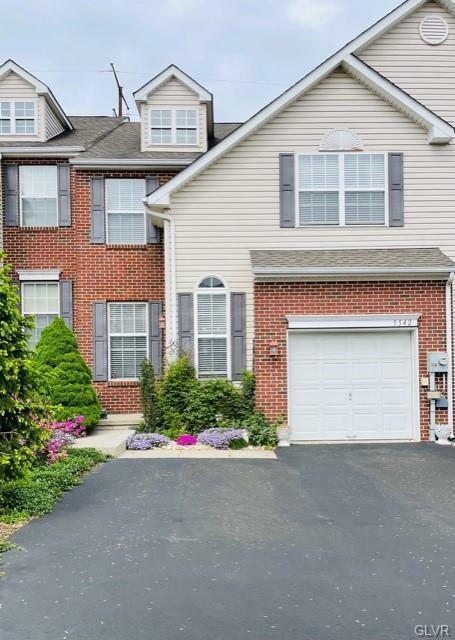 Property Photo: 5542 Spring Ridge Drive West PA 18062