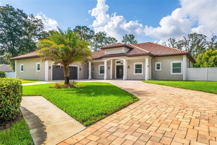 2411 Tangerine Hill Court  Lutz FL 33549 photo