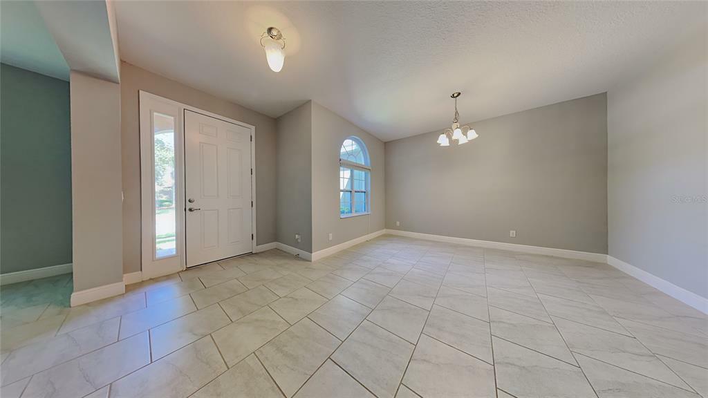 Property Photo:  1025 Cavan Drive  FL 32703 