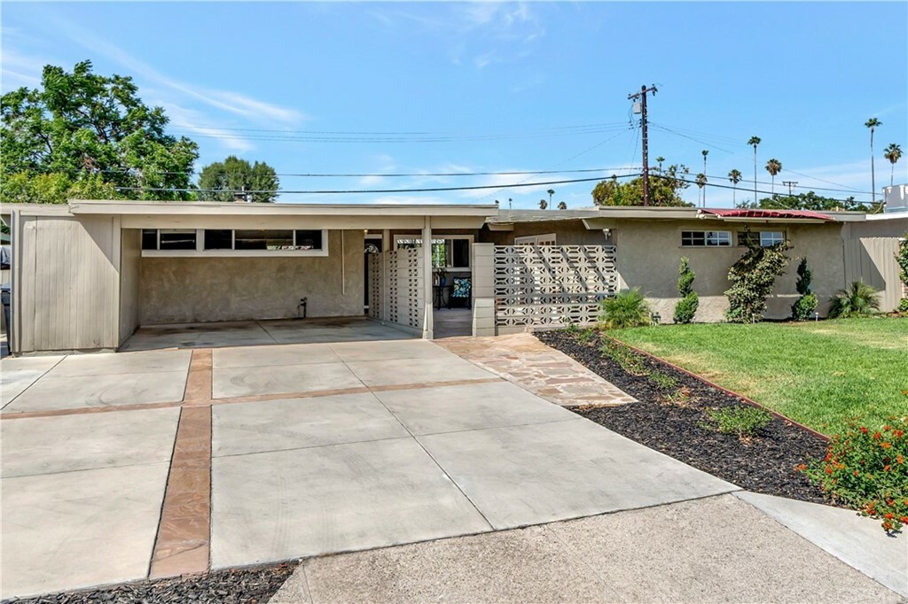 Property Photo:  1345 E Loma Vista Street  CA 91790 