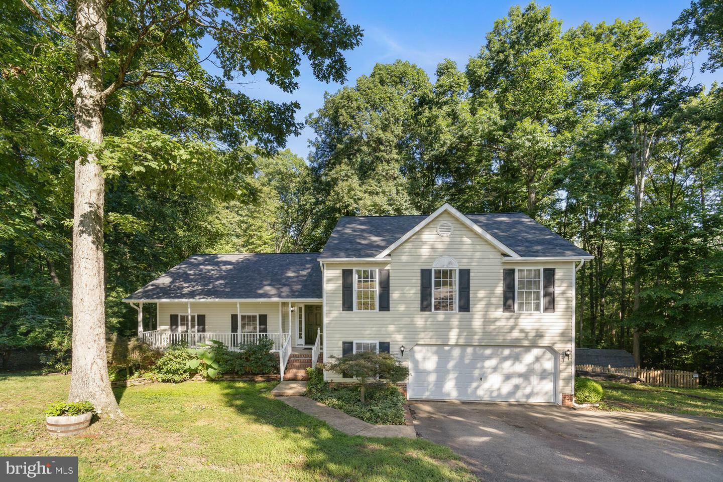 Property Photo:  11806 Clifton Lane  VA 22408 