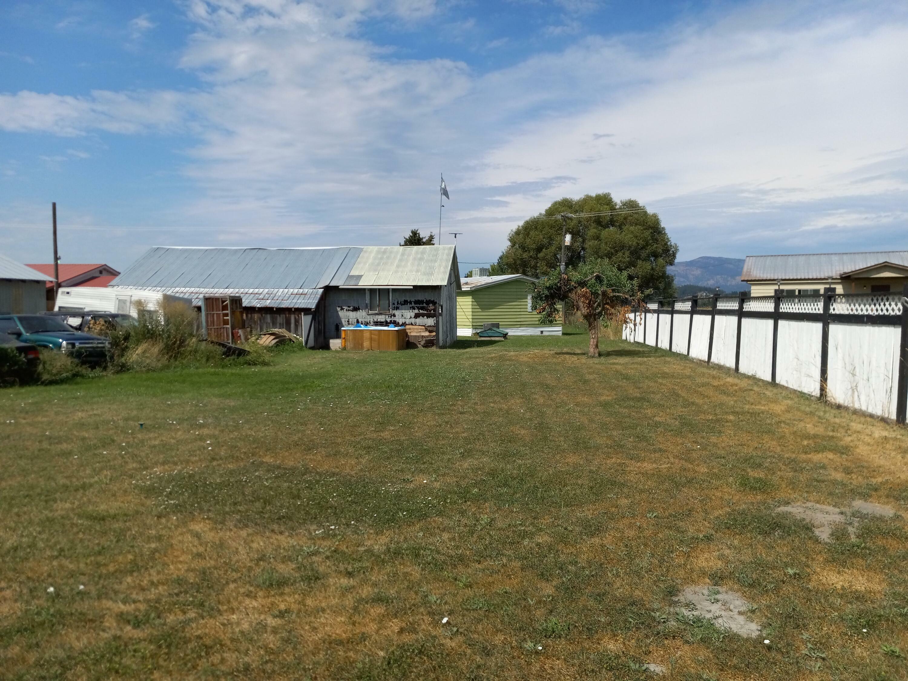 Property Photo:  413 Orin-Rice Rd  WA 99114 