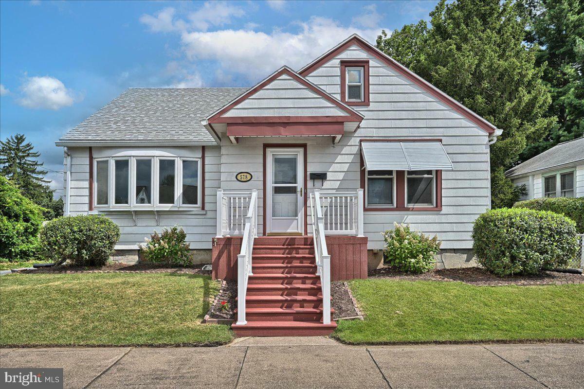 Property Photo: 578 Eshelman Street PA 17034