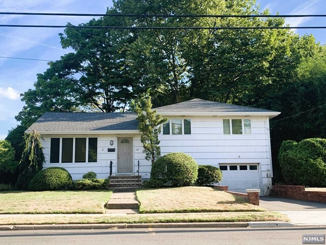 Property Photo:  179 Delong Avenue  NJ 07628 