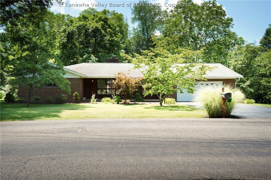 Property Photo:  123 Beechwood Estates  WV 25560 