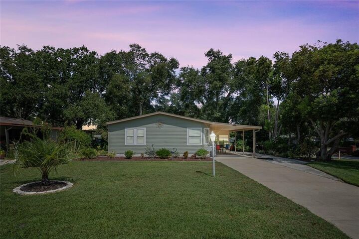 25213 Bellevue  Leesburg FL 34748 photo