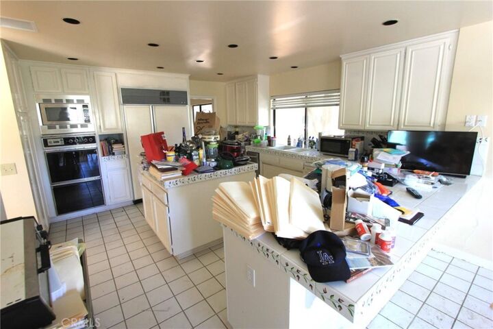 Property Photo:  24772 Hermosilla Court  CA 91302 