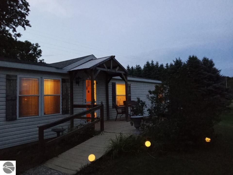 Property Photo:  11510 W 16 Road  MI 49668 