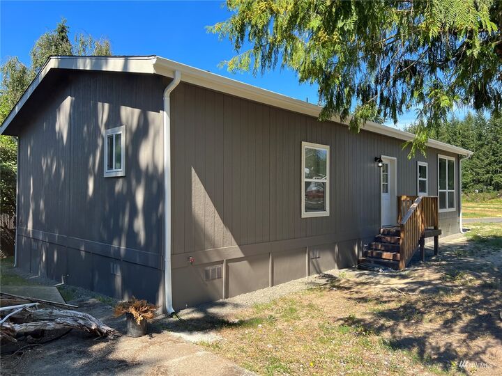 Property Photo: 3371 SE Bielmeier Road 71 WA 98367