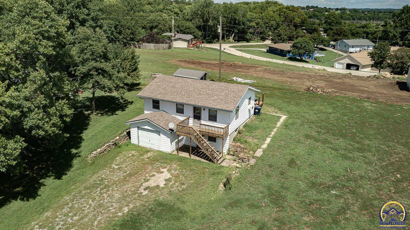 Property Photo:  7664 Trail Rd  KS 66512 